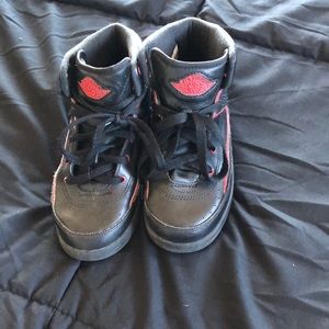 Boys black and red Jordan’s